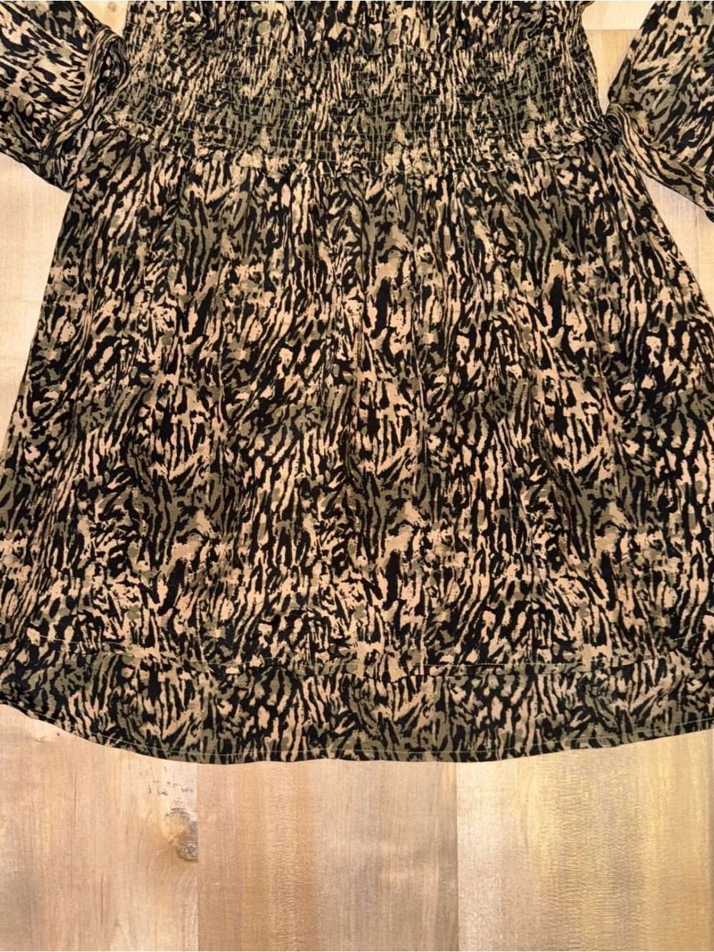 Rails Jasmine Mini Dress in Olive Static in Multi Size Medium - Picture 9 of 9